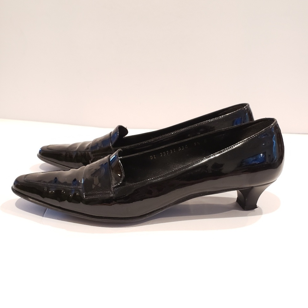 Ferragamo Womens Shoes Heels Black Patent heels size 9.5 b
